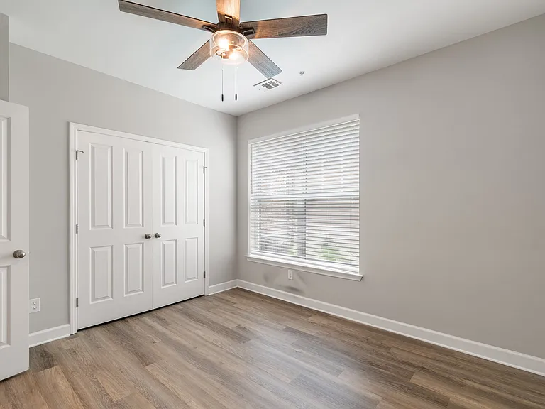2310 Elliott Ave #109 — Photo 18
