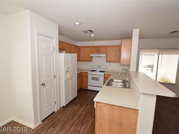 4th image of 4652 Beach Shore Ct