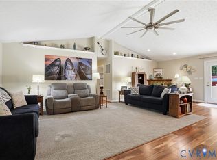 17690 Templeton Rd, Disputanta, VA 23842