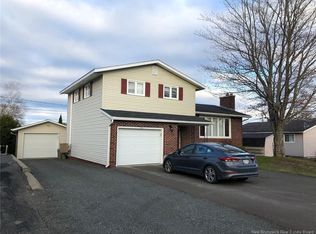 140 Helen St, Woodstock, NB E7M 1W9