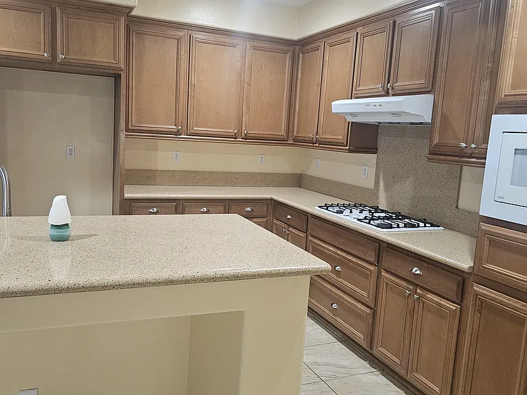 Kitchen with island