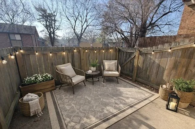 3590 Pershall Rd #C15 — Photo 15