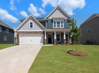 5656 Wellsley Dr, Boiling Springs, SC 29316