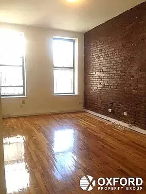 Rented by Oxford Property Group | media 27