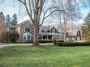 15232 Hemlock Point Rd, Chagrin Falls, OH 44022