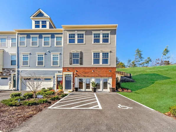 9429 Barnes Loop, Manassas, VA 20110