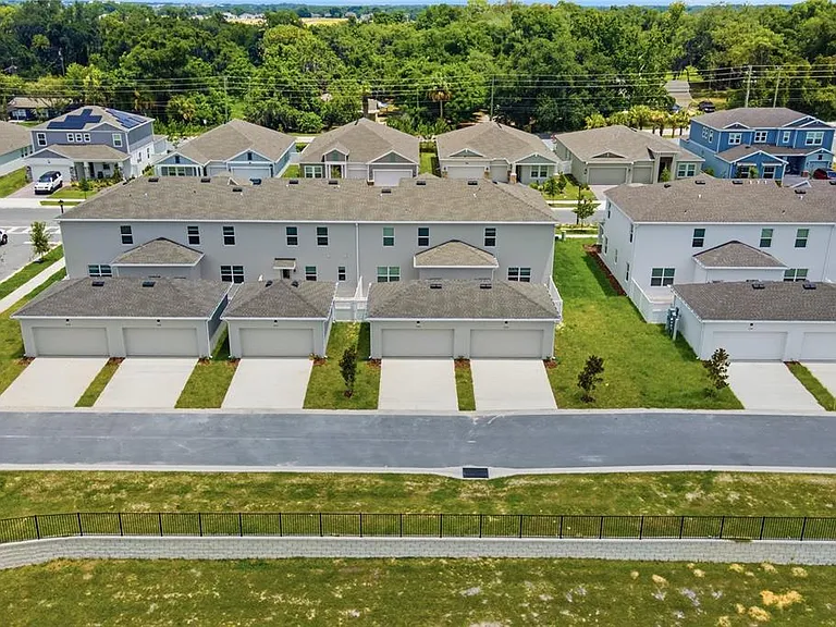 2160 Rider Rain Ln — Photo 42