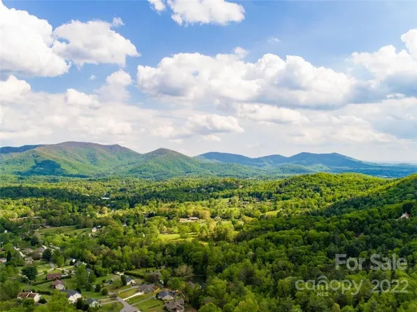 5 Fox Den Rd, Asheville, NC 28805