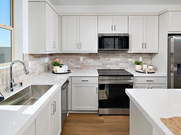 6th image of this home