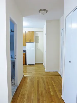 Rented by City & Suburban | media 8