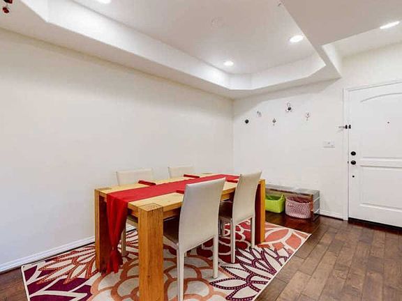 4th image of 1629 S Armacost Ave #103