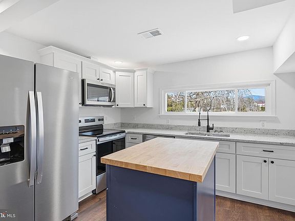 4th image of 399 Shelby Rd
