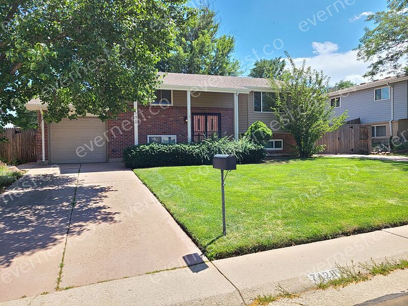 2nd image of 7420 W Utah Ave