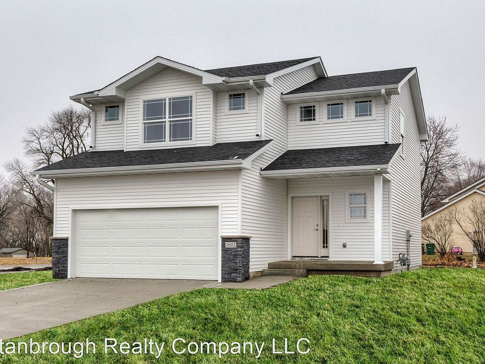 1st image of 1600 Bennetts Way NW