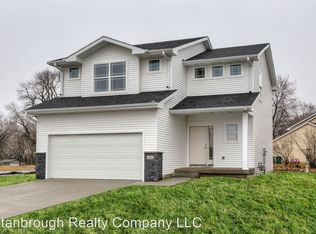 1600 Bennetts Way NW, Altoona, IA 50009