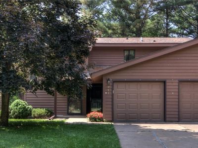 911 Woodglen Court, Altoona, WI, 54720