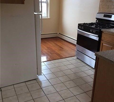5th image of 9120 23rd Ave