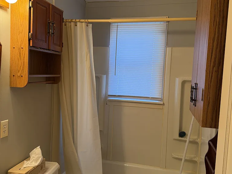 1429 N Walnut Grove Ave — Photo 5
