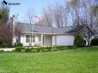 650 Sunset Rd, Madison, OH 44057