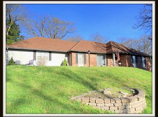 1518 Timber Ln, Jefferson City, MO 65109