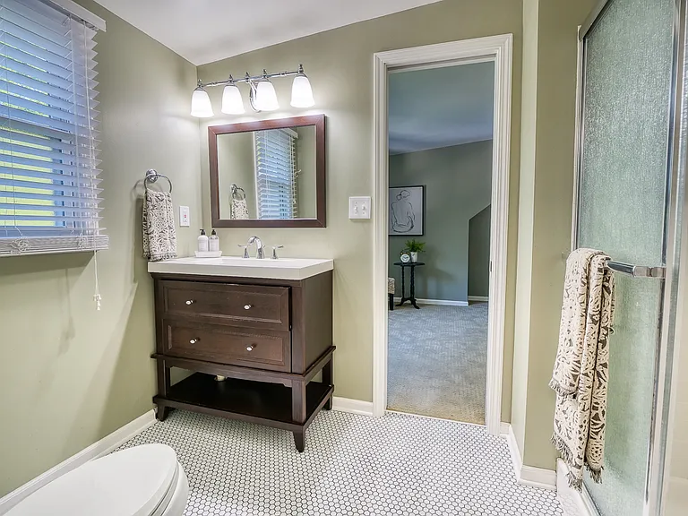 352 Glen Park Dr — Photo 12
