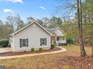 145 Orchard Ridge Dr, Forsyth, GA 31029