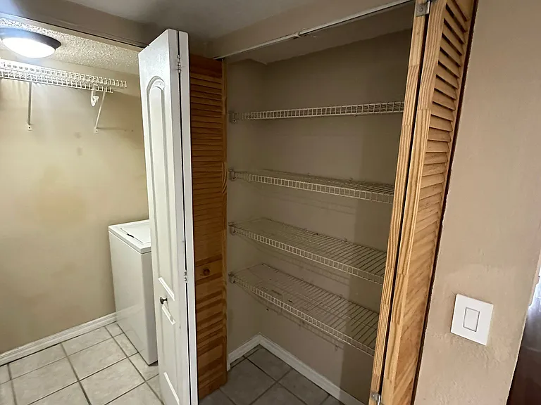 5035 Wiles Rd #8-203 — Photo 33
