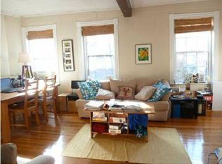 90 W Cedar St #32, Boston, MA 02114