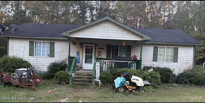 1st image of 686 Brown Rd