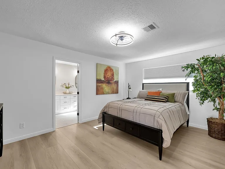 28926 Twisted Oak Dr — Photo 11