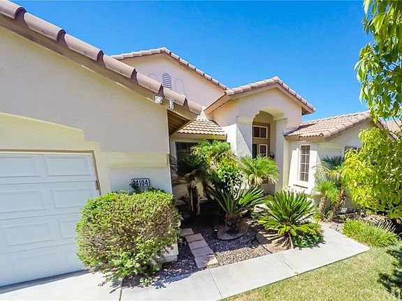4th image of 24104 Colmar Ln