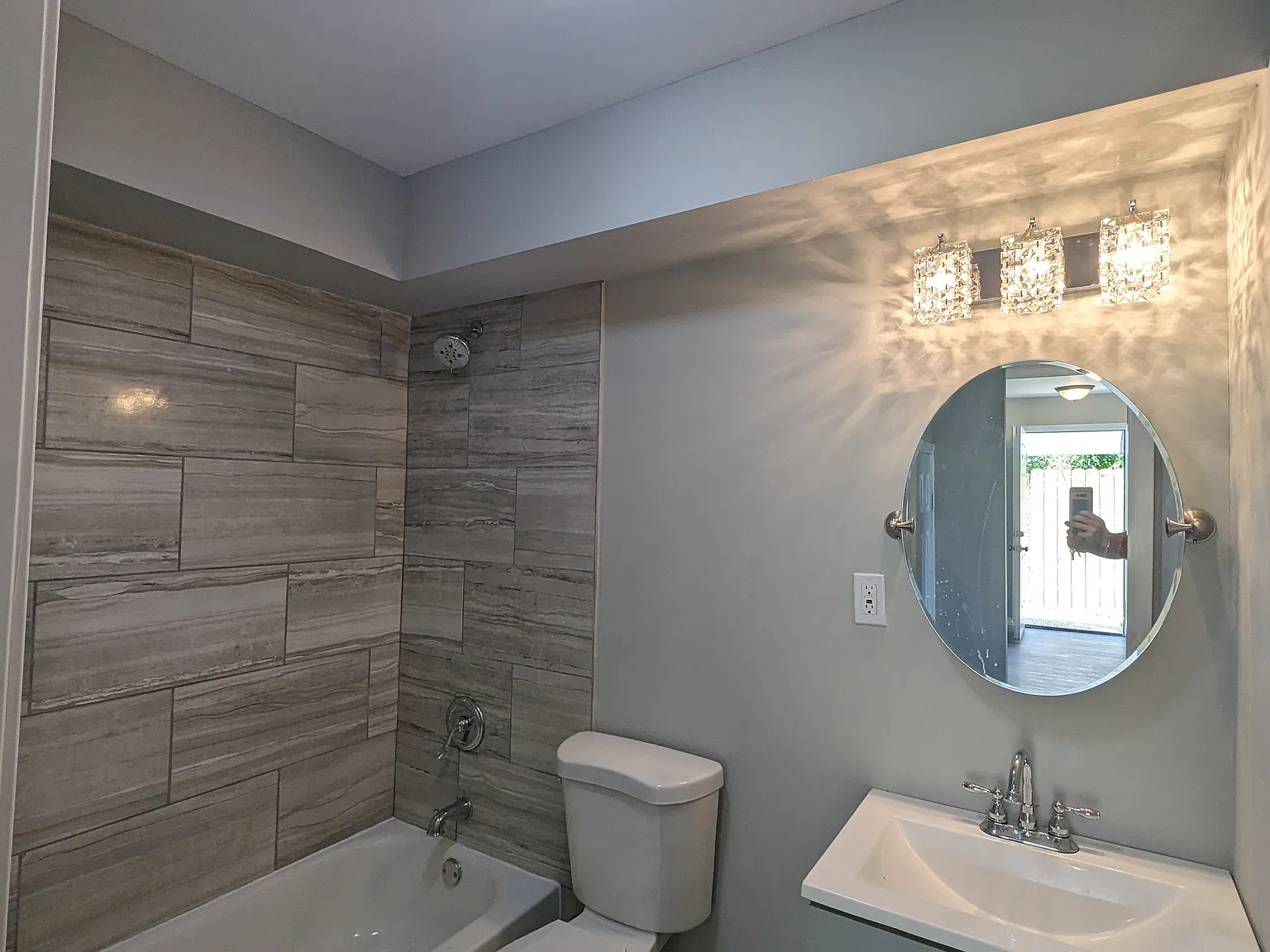 1 bed, $1,000 — Photo 4