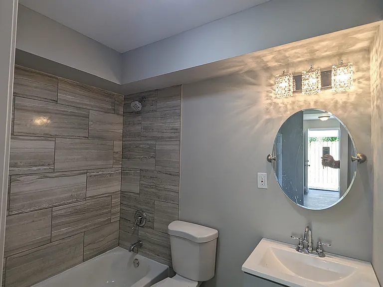 207 River Oaks Dr #D — Photo 4