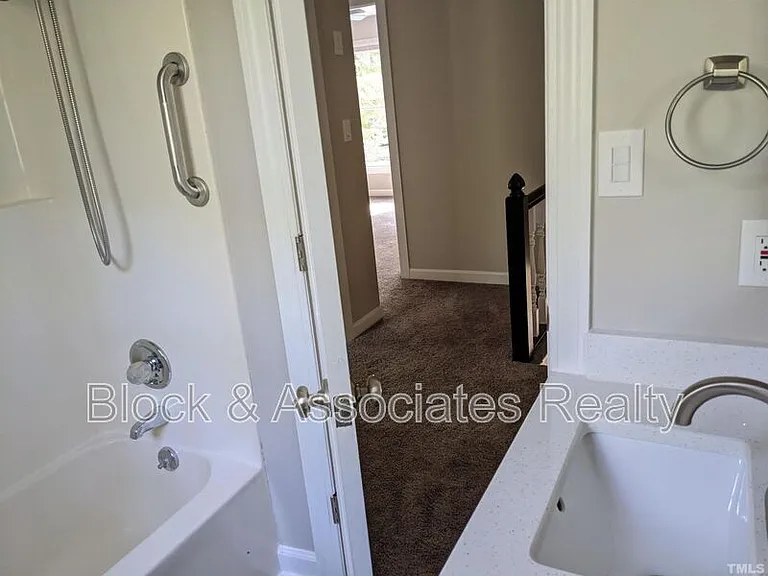143 Brannigan Pl — Photo 12