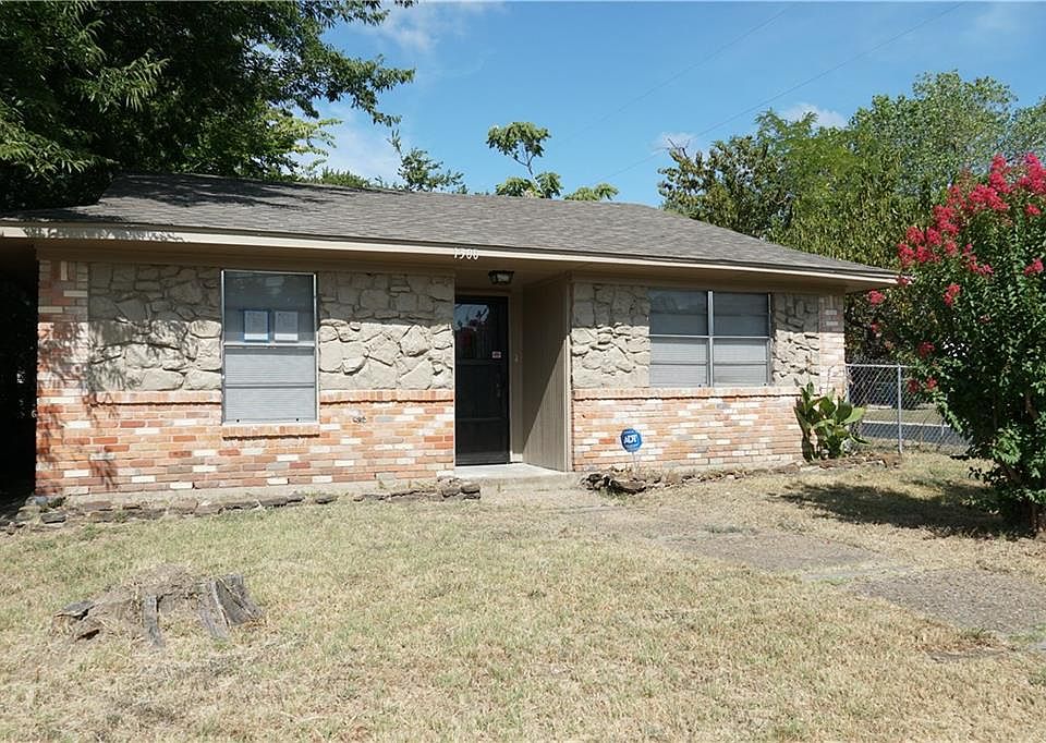 1st image of 1300 S Rockwall Ave