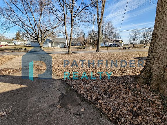 4th image of 4048 Goldenrod Ct