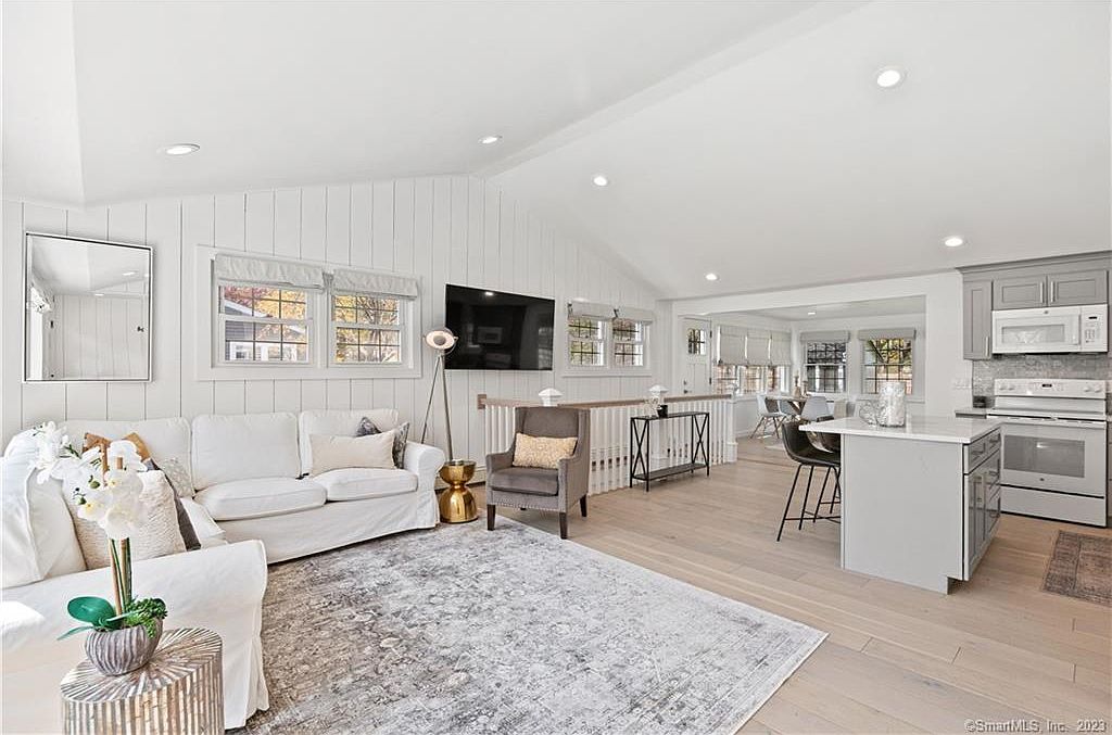 20 Edwards Rd, Old Saybrook, CT 06475 Zillow