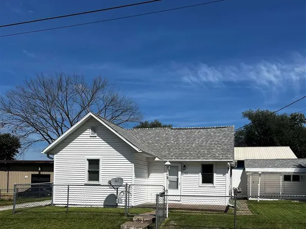 513 Jackson St, Muscatine, IA 52761