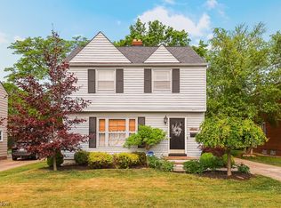 3560 W 210th St, Fairview Park, OH