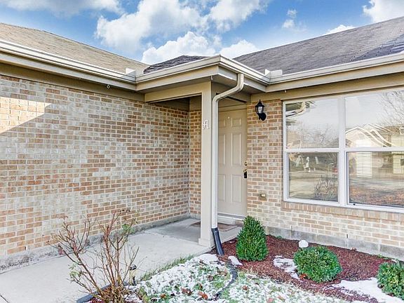 5th image of 108 Clubhouse Ln