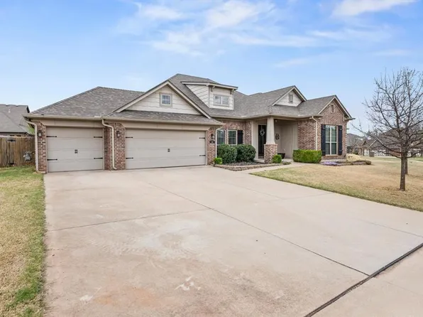 300 Sonora Ln, Norman, OK 73069