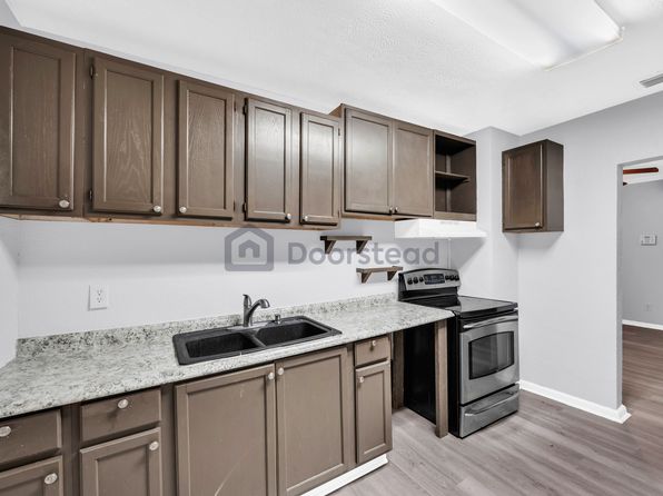 3130 3rd Street Cir N