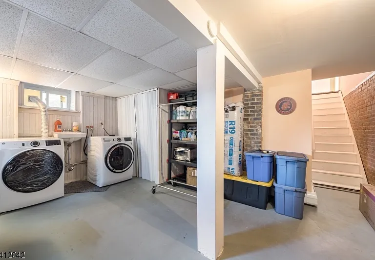 30 Sussex Ave #1 — Photo 16