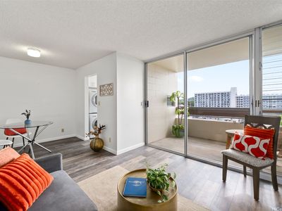 1555 Pohaku St APT A606, Honolulu, HI, 96817