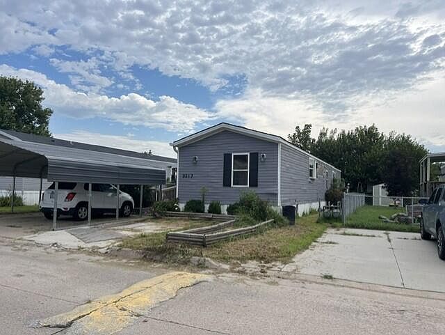 1st image of 3217 S 21st St