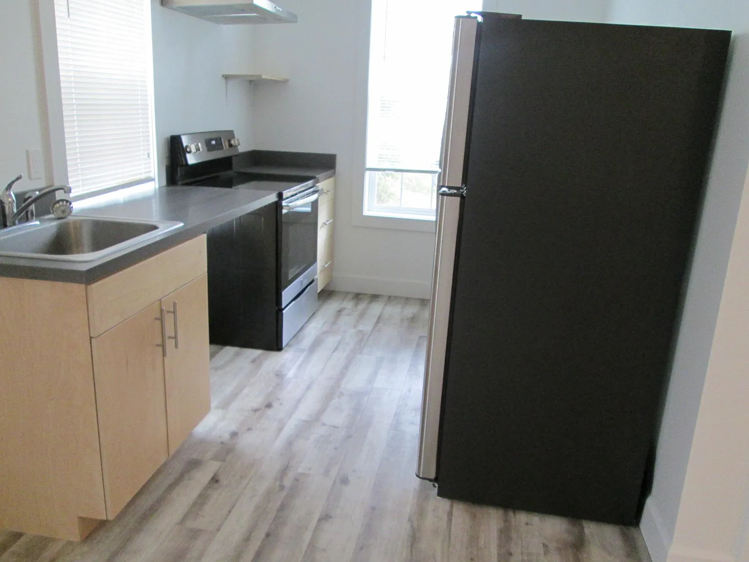 Studio, 500 sqft, $870 — Photo 3