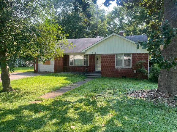 820 N 12th St, Mayfield, KY 42066