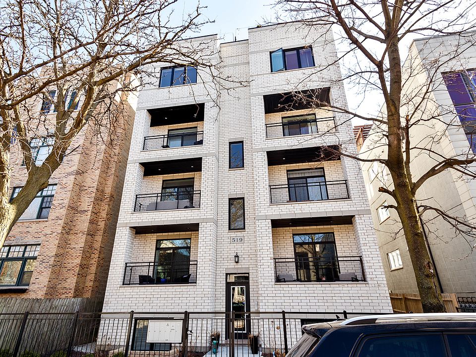 1st image of 519 N Claremont Ave #302