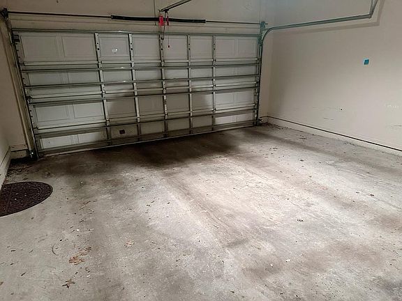 4th image of 19920 Villa Ridge Dr Unit 205