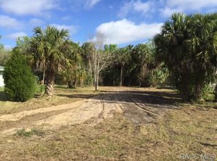 9949 W Halls River Rd, Homosassa, FL 34448